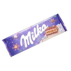 Milka MMMAX Strawberry Cheesecake - 300g Bar